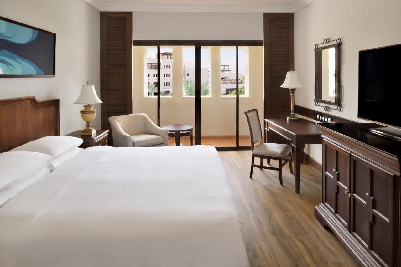 Executive Suite 1 King,1206335512:JPEG